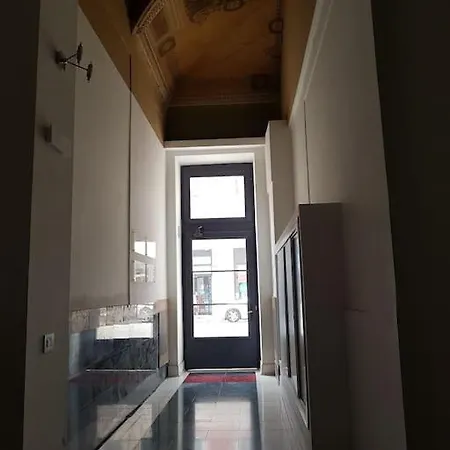 דירה Still Und Stilvoll Im Stadtzentrum *